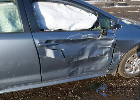 2021 Toyota Corolla Le from USA, damaged, VIN JTDEPMAE1MJ131568